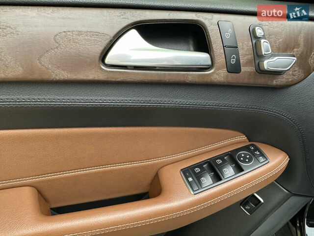 Черный Мерседес ГЛС-Класс, объемом двигателя 2.99 л и пробегом 175 тыс. км за 50500 $, фото 16 на Automoto.ua