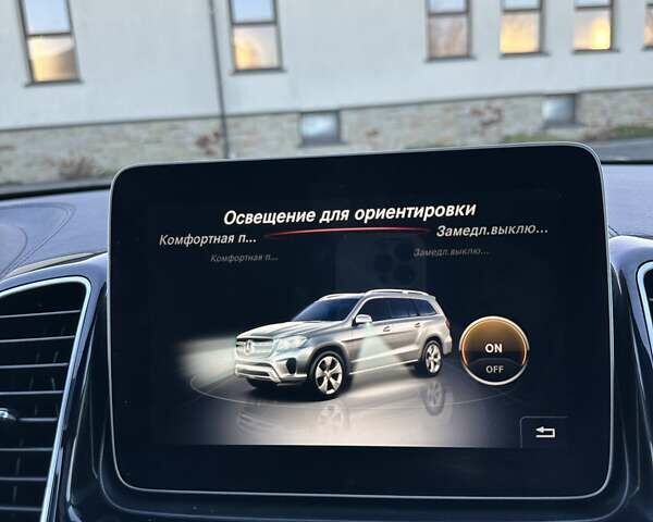 Черный Мерседес ГЛС-Класс, объемом двигателя 3 л и пробегом 123 тыс. км за 30999 $, фото 115 на Automoto.ua