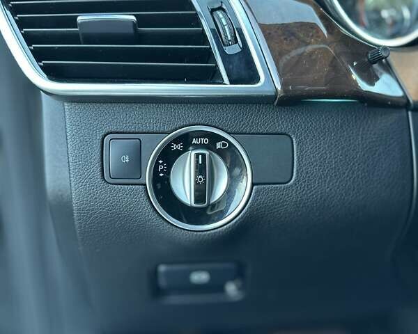 Черный Мерседес ГЛС-Класс, объемом двигателя 3 л и пробегом 123 тыс. км за 30999 $, фото 79 на Automoto.ua