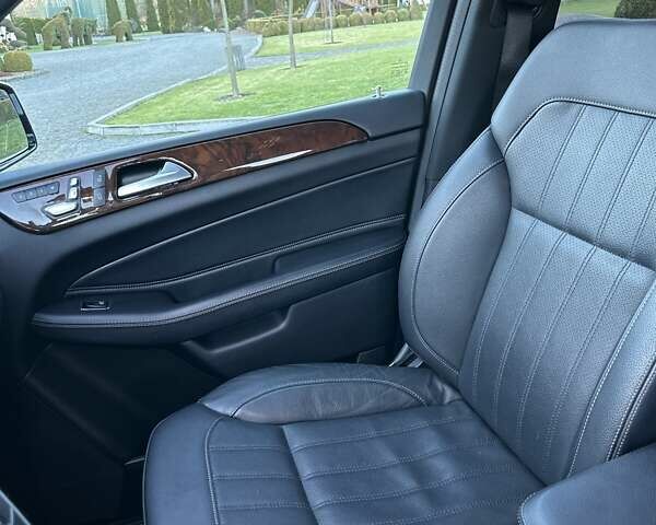 Черный Мерседес ГЛС-Класс, объемом двигателя 3 л и пробегом 123 тыс. км за 30999 $, фото 82 на Automoto.ua