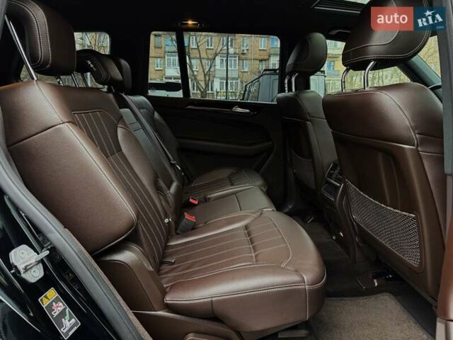 Черный Мерседес ГЛС-Класс, объемом двигателя 2.99 л и пробегом 120 тыс. км за 54999 $, фото 32 на Automoto.ua