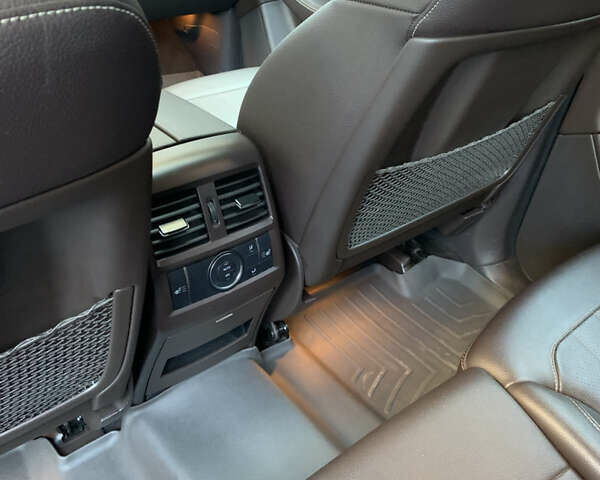 Черный Мерседес ГЛС-Класс, объемом двигателя 2.99 л и пробегом 53 тыс. км за 52900 $, фото 6 на Automoto.ua