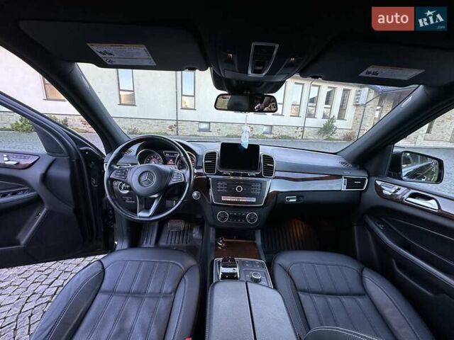Черный Мерседес ГЛС-Класс, объемом двигателя 3 л и пробегом 123 тыс. км за 30999 $, фото 69 на Automoto.ua
