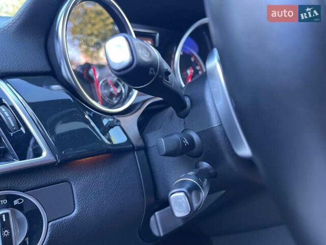 Черный Мерседес ГЛС-Класс, объемом двигателя 2.99 л и пробегом 138 тыс. км за 51800 $, фото 23 на Automoto.ua