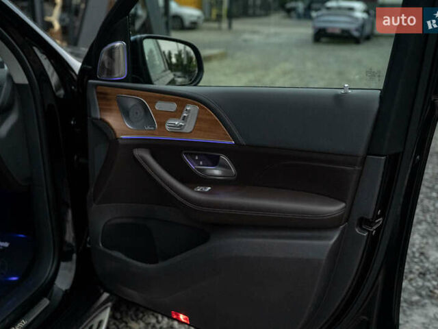 Черный Мерседес ГЛС-Класс, объемом двигателя 2.93 л и пробегом 194 тыс. км за 71500 $, фото 48 на Automoto.ua