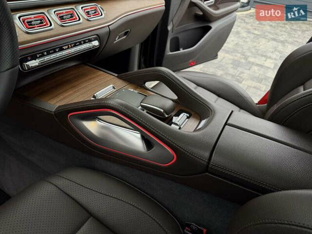 Чорний Мерседес ГЛС-Класс, об'ємом двигуна 3 л та пробігом 134 тис. км за 89555 $, фото 65 на Automoto.ua