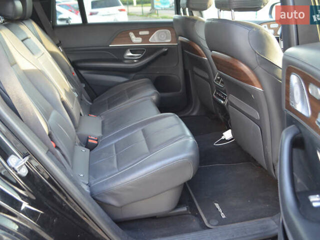 Черный Мерседес ГЛС-Класс, объемом двигателя 2.93 л и пробегом 183 тыс. км за 72000 $, фото 39 на Automoto.ua