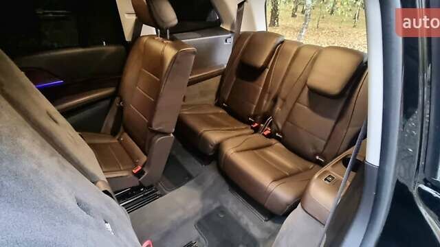 Черный Мерседес ГЛС-Класс, объемом двигателя 3.5 л и пробегом 140 тыс. км за 75000 $, фото 24 на Automoto.ua