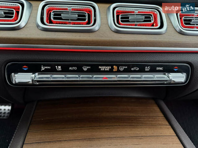 Чорний Мерседес ГЛС-Класс, об'ємом двигуна 3 л та пробігом 134 тис. км за 89555 $, фото 72 на Automoto.ua