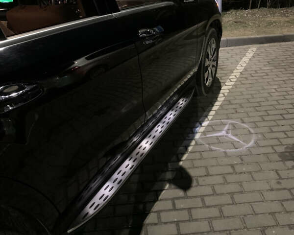 Чорний Мерседес ГЛС-Класс, об'ємом двигуна 3 л та пробігом 149 тис. км за 34300 $, фото 18 на Automoto.ua