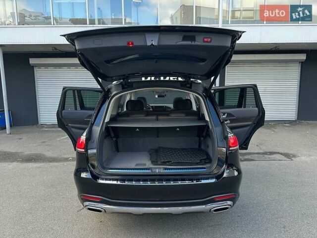 Чорний Мерседес ГЛС-Класс, об'ємом двигуна 2.93 л та пробігом 130 тис. км за 74900 $, фото 46 на Automoto.ua