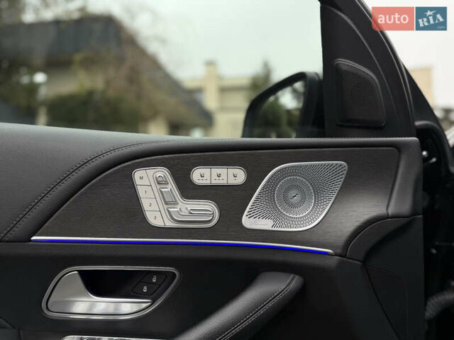 Черный Мерседес ГЛС-Класс, объемом двигателя 2.93 л и пробегом 126 тыс. км за 89900 $, фото 25 на Automoto.ua