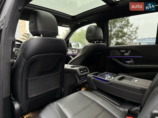 Черный Мерседес ГЛС-Класс, объемом двигателя 2.93 л и пробегом 126 тыс. км за 89900 $, фото 65 на Automoto.ua