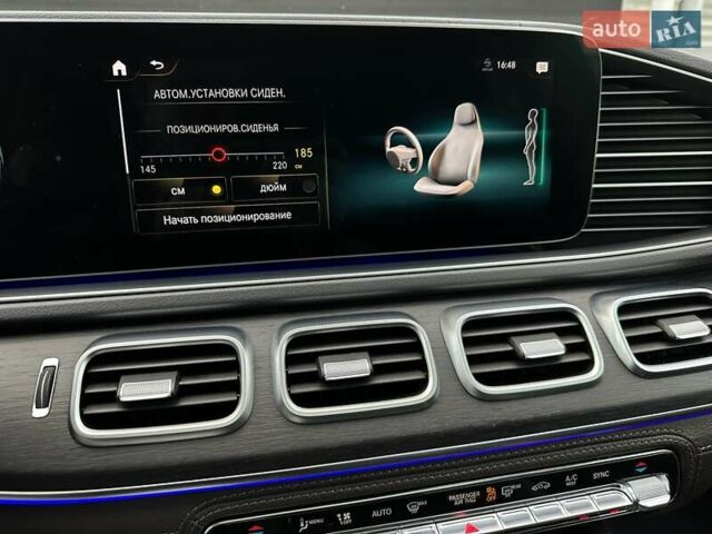 Чорний Мерседес ГЛС-Класс, об'ємом двигуна 2.93 л та пробігом 130 тис. км за 74900 $, фото 86 на Automoto.ua