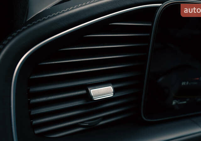 Черный Мерседес ГЛС-Класс, объемом двигателя 3.98 л и пробегом 41 тыс. км за 170000 $, фото 19 на Automoto.ua