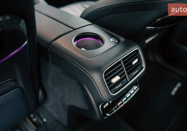 Черный Мерседес ГЛС-Класс, объемом двигателя 3.98 л и пробегом 41 тыс. км за 170000 $, фото 21 на Automoto.ua