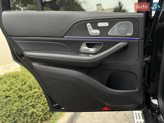 Черный Мерседес ГЛС-Класс, объемом двигателя 2.93 л и пробегом 126 тыс. км за 89900 $, фото 61 на Automoto.ua