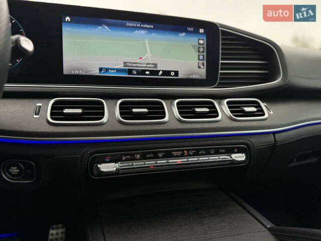 Черный Мерседес ГЛС-Класс, объемом двигателя 2.93 л и пробегом 126 тыс. км за 89900 $, фото 41 на Automoto.ua