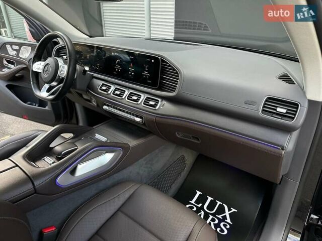 Чорний Мерседес ГЛС-Класс, об'ємом двигуна 2.93 л та пробігом 130 тис. км за 74900 $, фото 62 на Automoto.ua