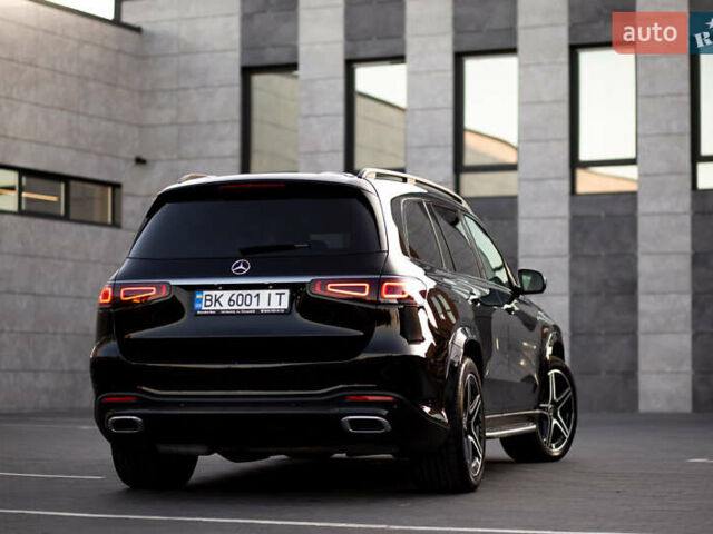 Мерседес ГЛС-Класс 2020 у Сарнах на Automoto.ua Чорний Мерседес ГЛС-Класс, об'ємом двигуна 2.93 л та пробігом 353 тис. км за 69999 $, фото 17 на Automoto.ua