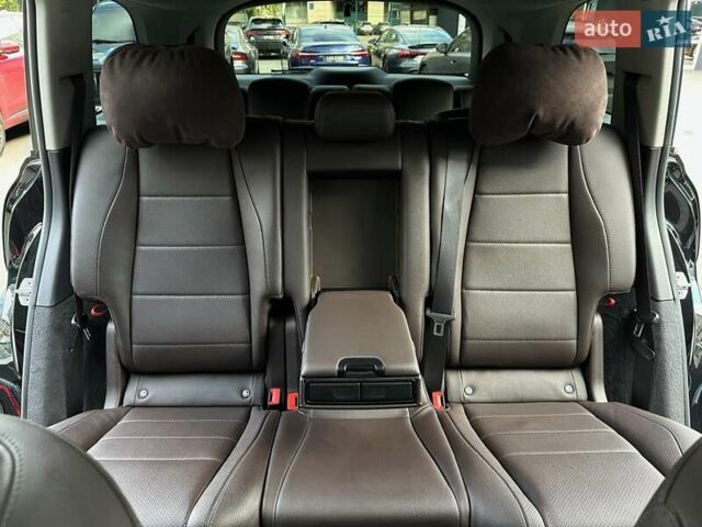 Чорний Мерседес ГЛС-Класс, об'ємом двигуна 2.93 л та пробігом 130 тис. км за 74900 $, фото 73 на Automoto.ua