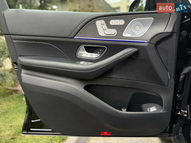 Черный Мерседес ГЛС-Класс, объемом двигателя 2.93 л и пробегом 126 тыс. км за 89900 $, фото 23 на Automoto.ua