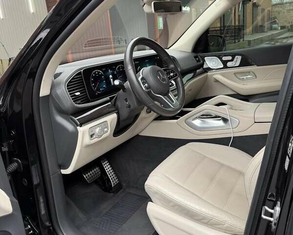 Черный Мерседес ГЛС-Класс, объемом двигателя 2.93 л и пробегом 105 тыс. км за 74999 $, фото 33 на Automoto.ua