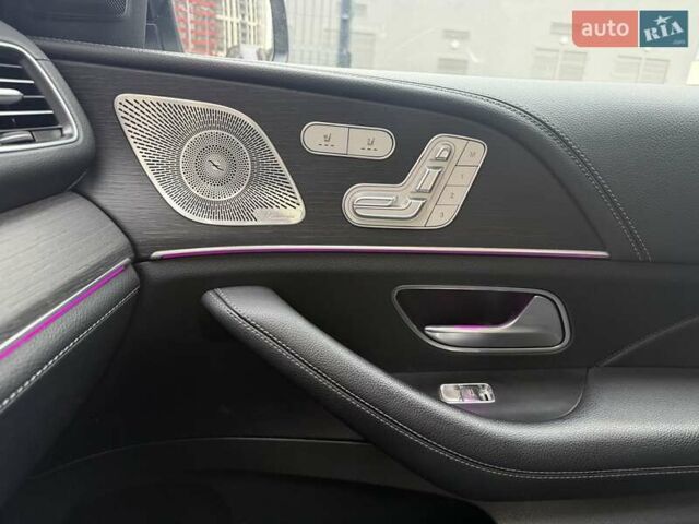 Черный Мерседес ГЛС-Класс, объемом двигателя 3 л и пробегом 101 тыс. км за 88222 $, фото 88 на Automoto.ua