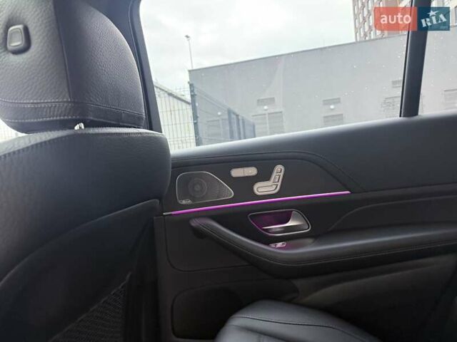 Черный Мерседес ГЛС-Класс, объемом двигателя 3 л и пробегом 101 тыс. км за 88222 $, фото 50 на Automoto.ua