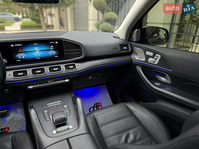 Черный Мерседес ГЛС-Класс, объемом двигателя 2.93 л и пробегом 68 тыс. км за 89000 $, фото 47 на Automoto.ua