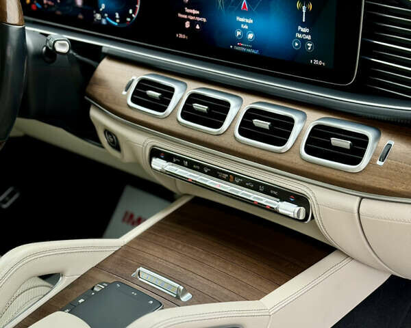 Черный Мерседес ГЛС-Класс, объемом двигателя 2.93 л и пробегом 126 тыс. км за 86000 $, фото 18 на Automoto.ua