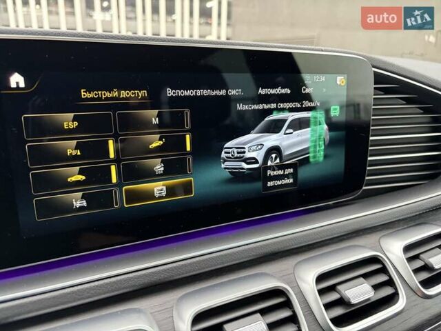 Черный Мерседес ГЛС-Класс, объемом двигателя 3 л и пробегом 101 тыс. км за 81000 $, фото 21 на Automoto.ua