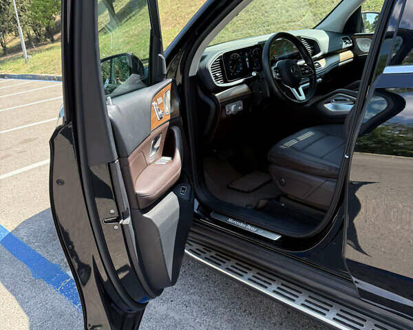 Чорний Мерседес ГЛС-Класс, об'ємом двигуна 2.93 л та пробігом 55 тис. км за 85000 $, фото 14 на Automoto.ua