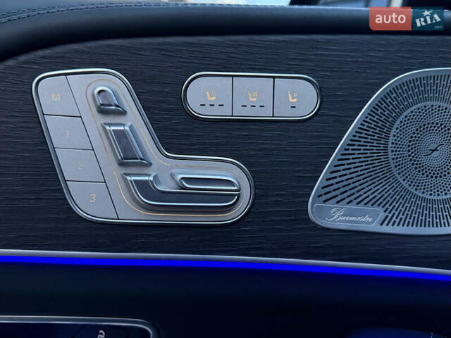 Черный Мерседес ГЛС-Класс, объемом двигателя 3.98 л и пробегом 131 тыс. км за 113000 $, фото 56 на Automoto.ua