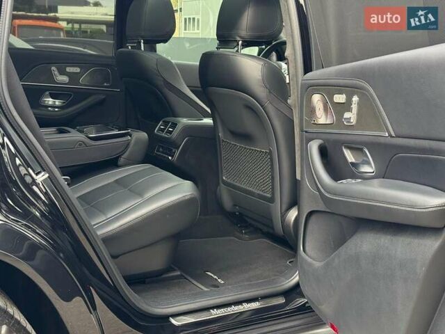 Черный Мерседес ГЛС-Класс, объемом двигателя 2.93 л и пробегом 99 тыс. км за 93000 $, фото 27 на Automoto.ua