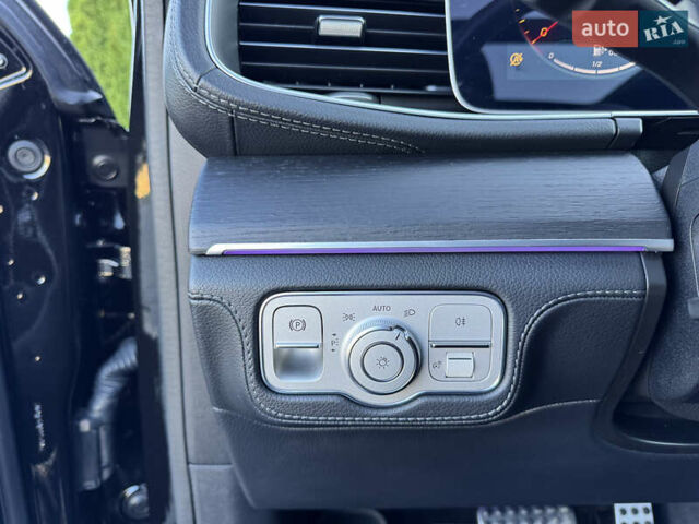 Чорний Мерседес ГЛС-Класс, об'ємом двигуна 3 л та пробігом 134 тис. км за 92000 $, фото 75 на Automoto.ua