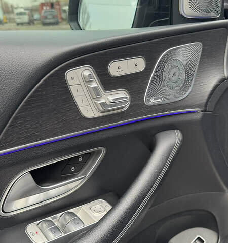 Чорний Мерседес ГЛС-Класс, об'ємом двигуна 2.93 л та пробігом 195 тис. км за 80000 $, фото 8 на Automoto.ua