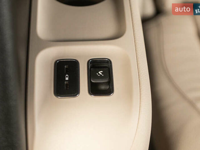 Чорний Мерседес ГЛС-Класс, об'ємом двигуна 2.93 л та пробігом 126 тис. км за 75900 $, фото 43 на Automoto.ua