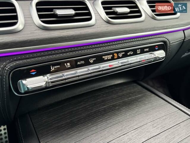 Черный Мерседес ГЛС-Класс, объемом двигателя 3 л и пробегом 101 тыс. км за 81000 $, фото 33 на Automoto.ua