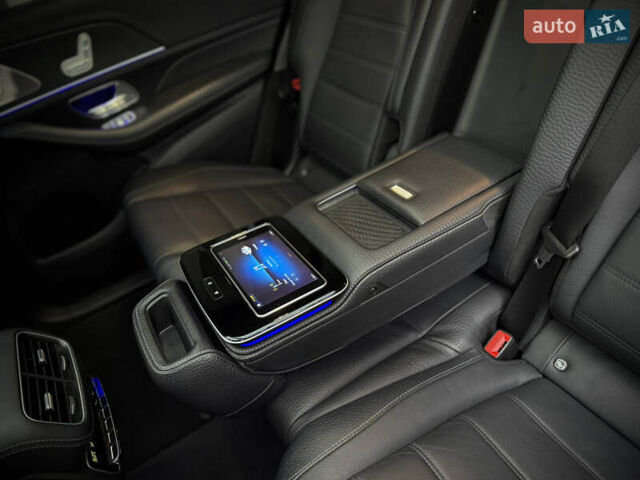 Черный Мерседес ГЛС-Класс, объемом двигателя 2.93 л и пробегом 68 тыс. км за 89000 $, фото 36 на Automoto.ua