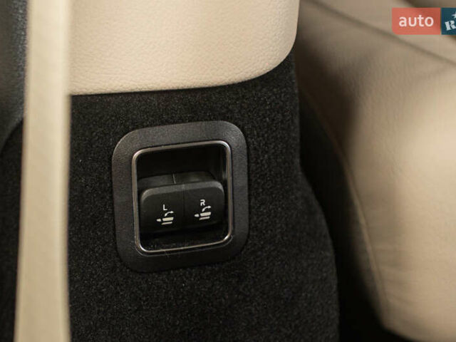 Чорний Мерседес ГЛС-Класс, об'ємом двигуна 2.93 л та пробігом 126 тис. км за 75900 $, фото 41 на Automoto.ua