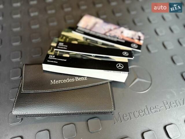 Черный Мерседес ГЛС-Класс, объемом двигателя 3 л и пробегом 101 тыс. км за 88222 $, фото 6 на Automoto.ua