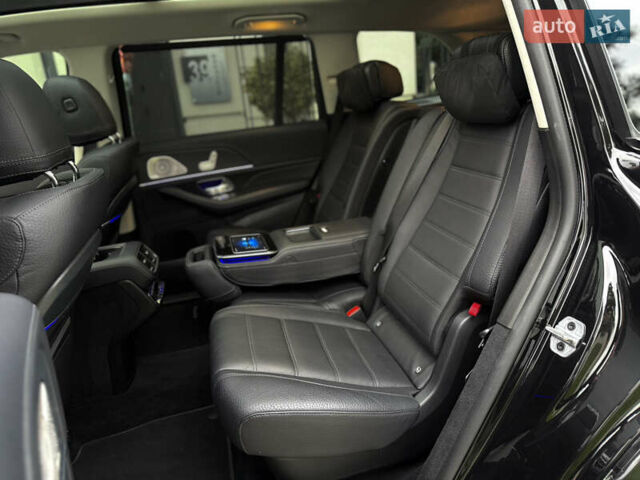 Черный Мерседес ГЛС-Класс, объемом двигателя 2.93 л и пробегом 68 тыс. км за 89000 $, фото 35 на Automoto.ua