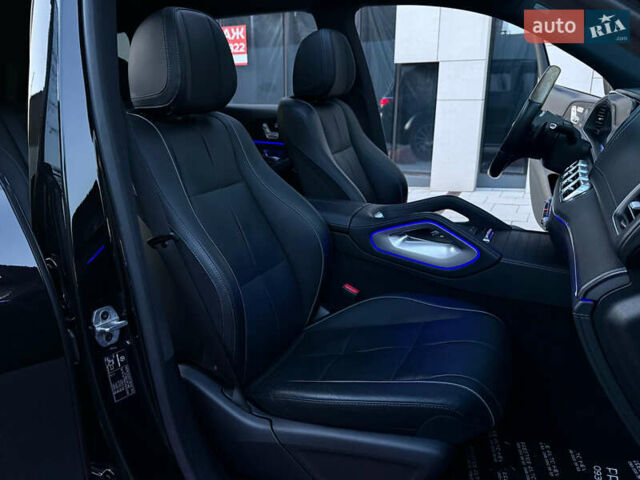 Черный Мерседес ГЛС-Класс, объемом двигателя 3.98 л и пробегом 131 тыс. км за 113000 $, фото 46 на Automoto.ua