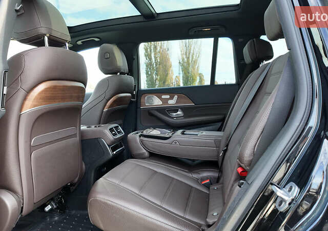 Черный Мерседес ГЛС-Класс, объемом двигателя 2.93 л и пробегом 75 тыс. км за 88990 $, фото 10 на Automoto.ua