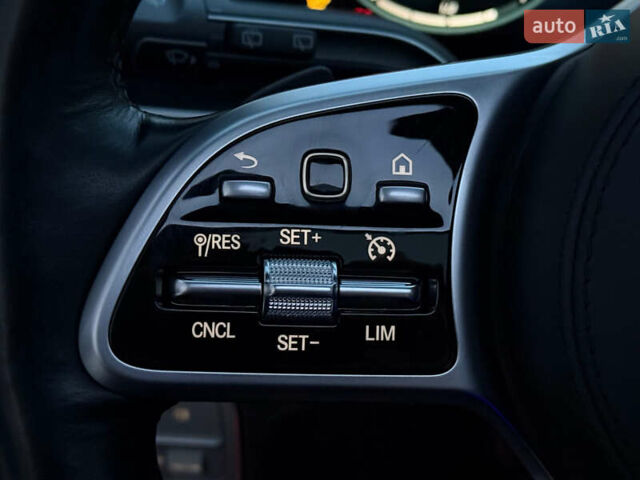 Черный Мерседес ГЛС-Класс, объемом двигателя 3.98 л и пробегом 131 тыс. км за 113000 $, фото 70 на Automoto.ua