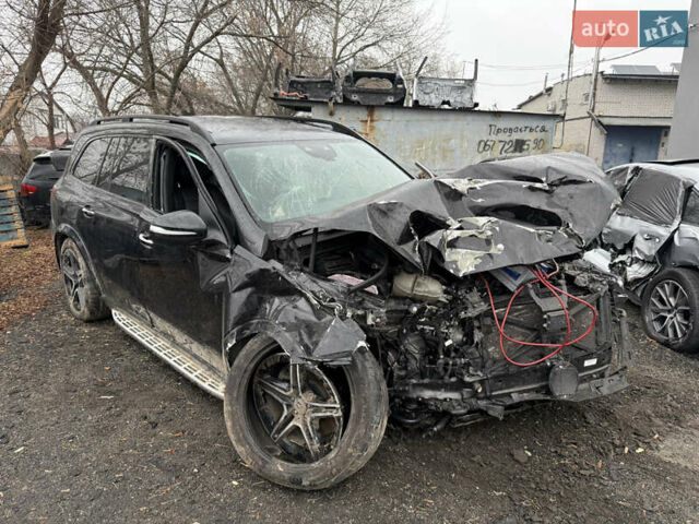 Черный Мерседес ГЛС-Класс, объемом двигателя 2.93 л и пробегом 99 тыс. км за 39000 $, фото 5 на Automoto.ua