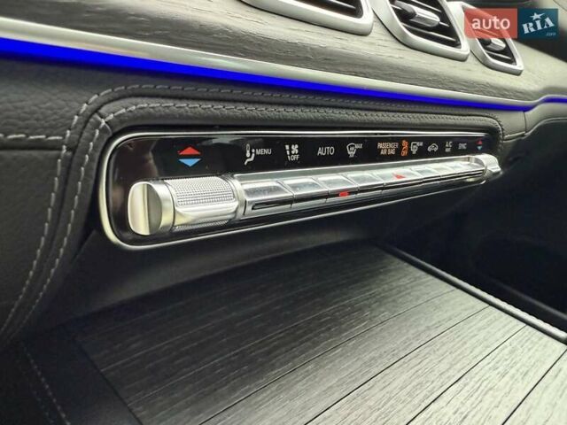 Черный Мерседес ГЛС-Класс, объемом двигателя 3 л и пробегом 101 тыс. км за 88222 $, фото 91 на Automoto.ua