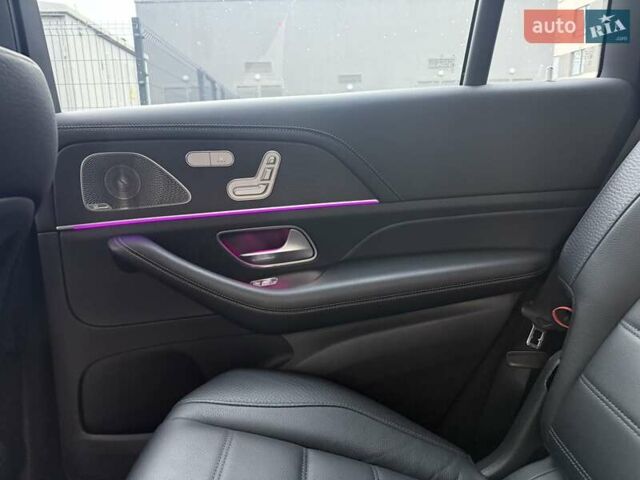 Черный Мерседес ГЛС-Класс, объемом двигателя 3 л и пробегом 101 тыс. км за 88222 $, фото 49 на Automoto.ua