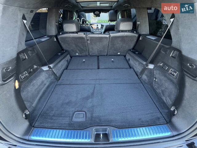 Чорний Мерседес ГЛС-Класс, об'ємом двигуна 3 л та пробігом 134 тис. км за 92000 $, фото 61 на Automoto.ua